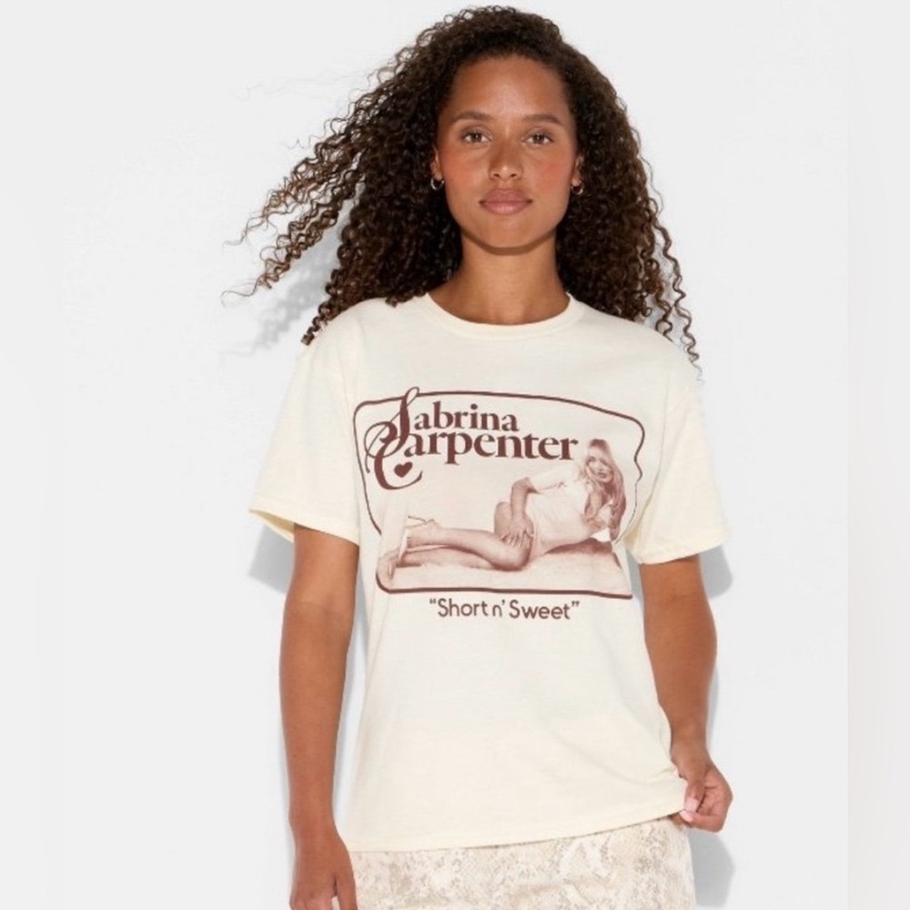 Sabrina Carpenter Graphic Tee - Cream